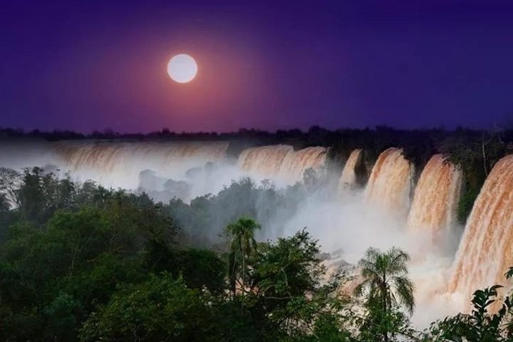Paseo de Luna Llena